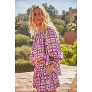 Hunter Bell NYC Lucia top worn with Jemma Skirt lavender cobblestone pattern S